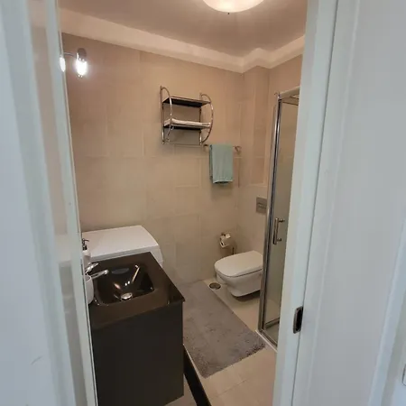 Daire Newly Remodeled 2bd Brilliant Oura Strip 9min