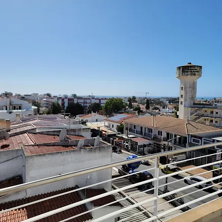 Daire Newly Remodeled 2bd Brilliant Oura Strip 9min *