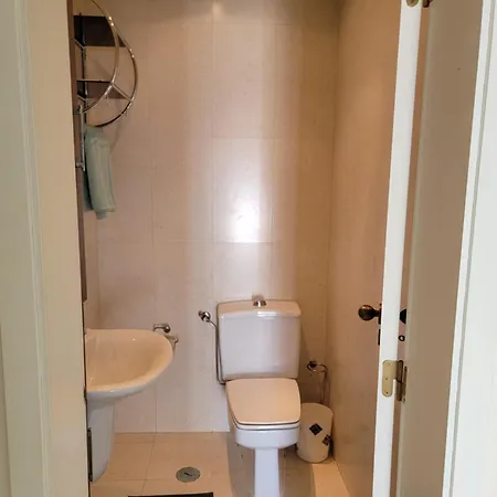 Newly Remodeled 2bd Brilliant Oura Strip 9min *