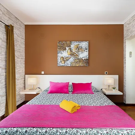Newly Remodeled 2bd Brilliant Oura Strip 9min Апартаменты