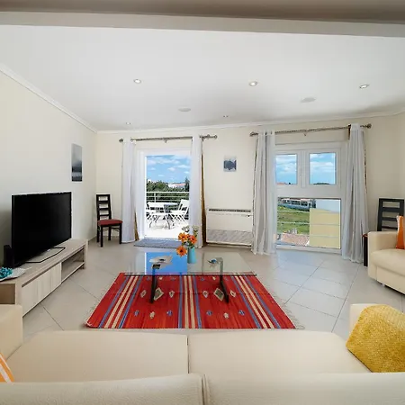 Newly Remodeled 2bd Brilliant Oura Strip 9min Албуфейра