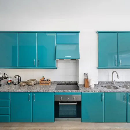 Newly Remodeled 2bd Brilliant Oura Strip 9min Албуфейра