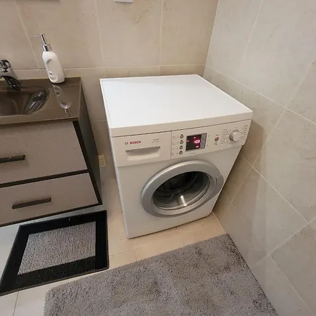 公寓 Newly Remodeled 2bd Brilliant Oura Strip 9min *