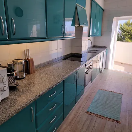 Newly Remodeled 2bd Brilliant Oura Strip 9min * 阿尔布费拉