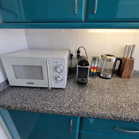 Newly Remodeled 2bd Brilliant Oura Strip 9min 公寓