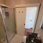 Newly Remodeled 2bd Brilliant Oura Strip 9min アパート *