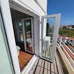 Newly Remodeled 2bd Brilliant Oura Strip 9min アパート アルブフェイラ
