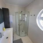 Newly Remodeled 2bd Brilliant Oura Strip 9min * アルブフェイラ